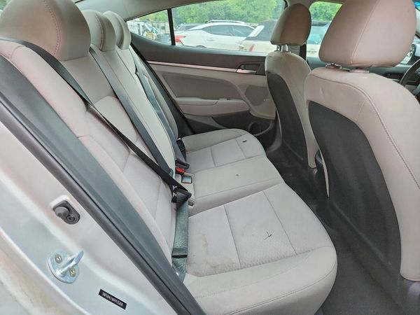 2019 HYUNDAI ELANTRA