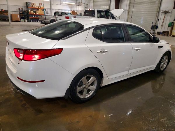 2015 KIA OPTIMA GL - Middle-low