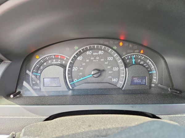 2014 TOYOTA CAMRY
