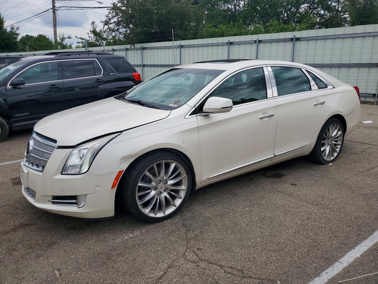 2015 CADILLAC XTS
