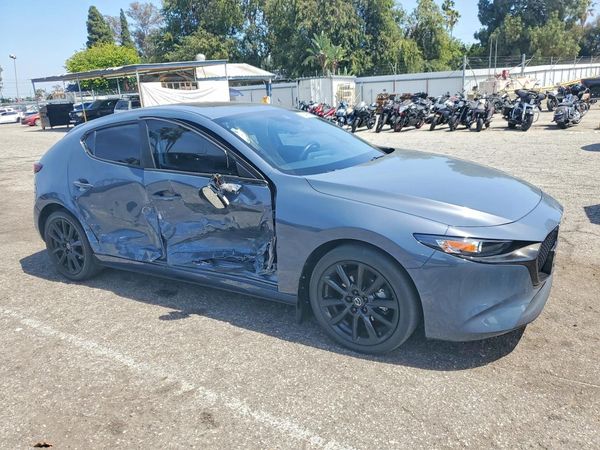 2023 MAZDA 3 Preferred Package
