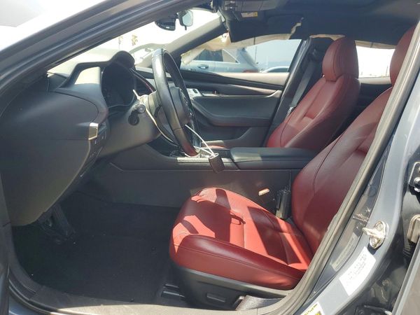 2023 MAZDA 3 Preferred Package