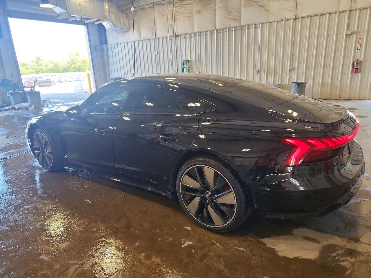 2025 AUDI S E-TRON GT quattro Premium Plus
