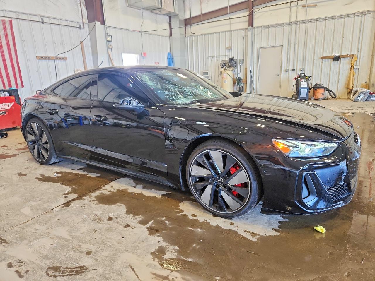 2025 AUDI S E-TRON GT quattro Premium Plus