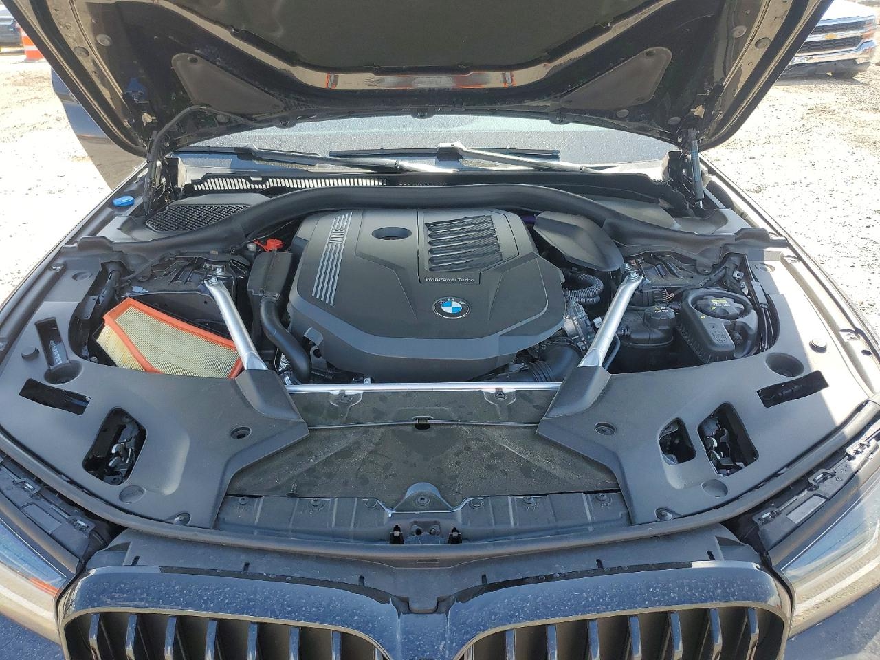 2023 BMW 540