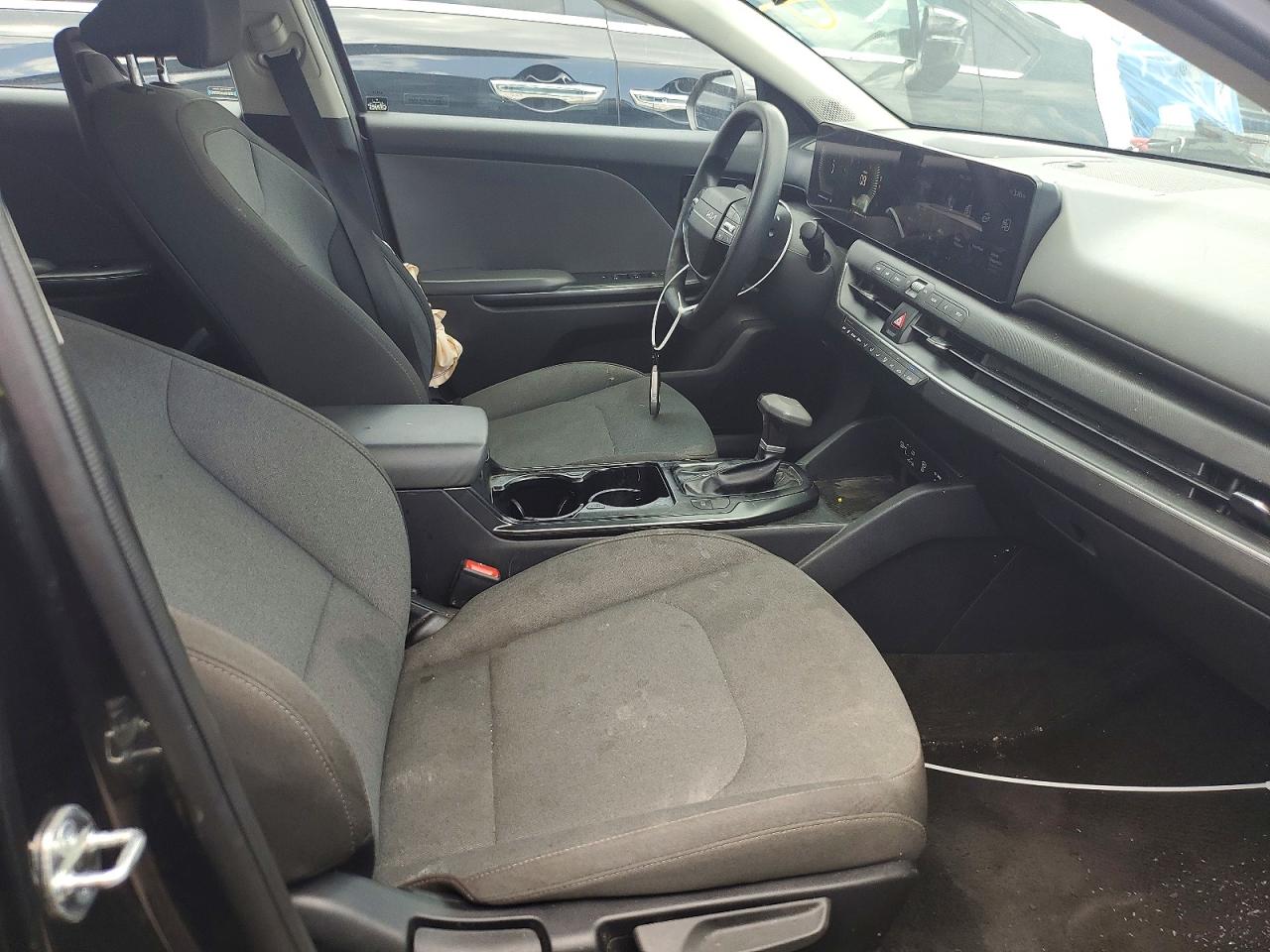 2025 KIA K4 LX, LXS