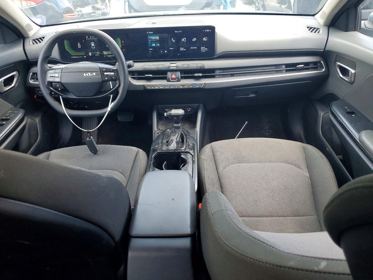 2025 KIA K4 LX, LXS