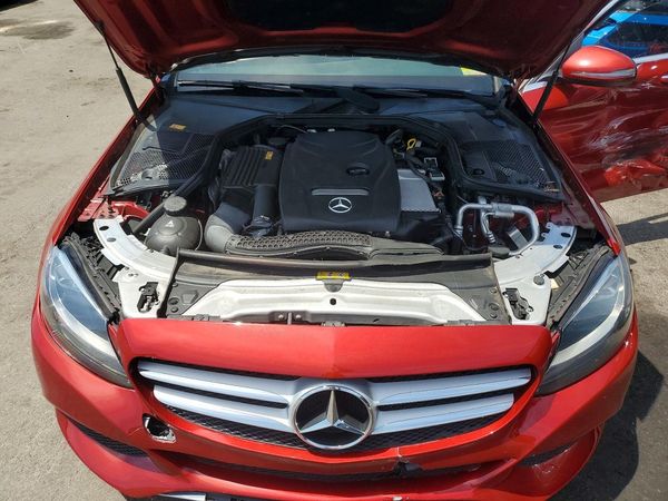 2016 MERCEDES-BENZ C C300-4M