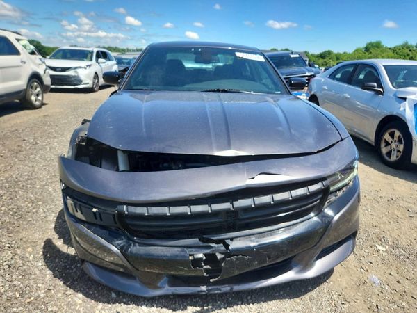 2017 DODGE CHARGER SXT