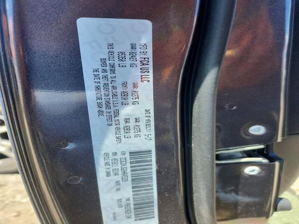 2017 DODGE CHARGER SXT