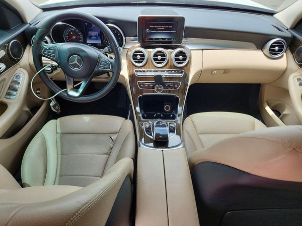 2015 MERCEDES-BENZ C300