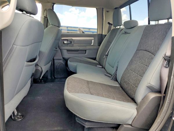 2019 RAM 1500 CLASSIC SLT