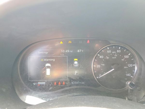 2024 NISSAN KICKS SV