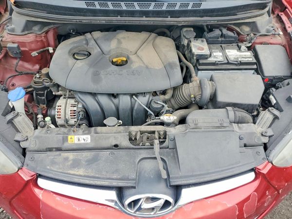 2014 HYUNDAI ELANTRA