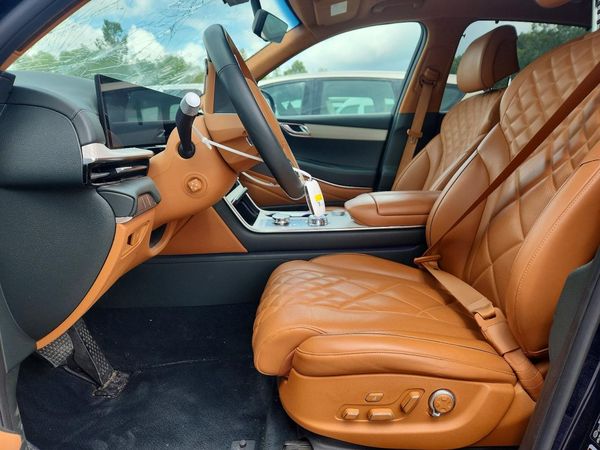 2025 GENESIS GV80 3.5T Prestige