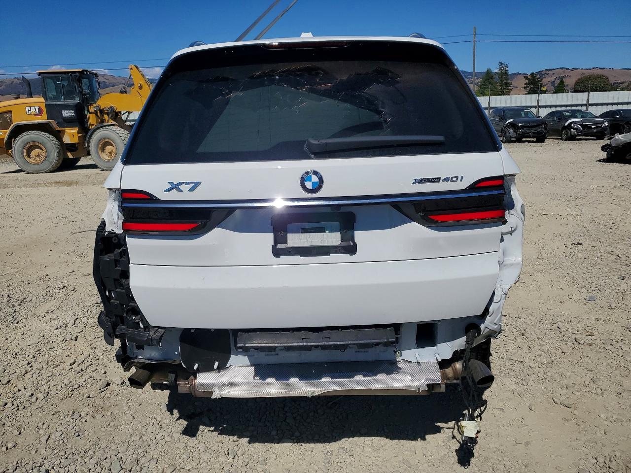 2025 BMW X7