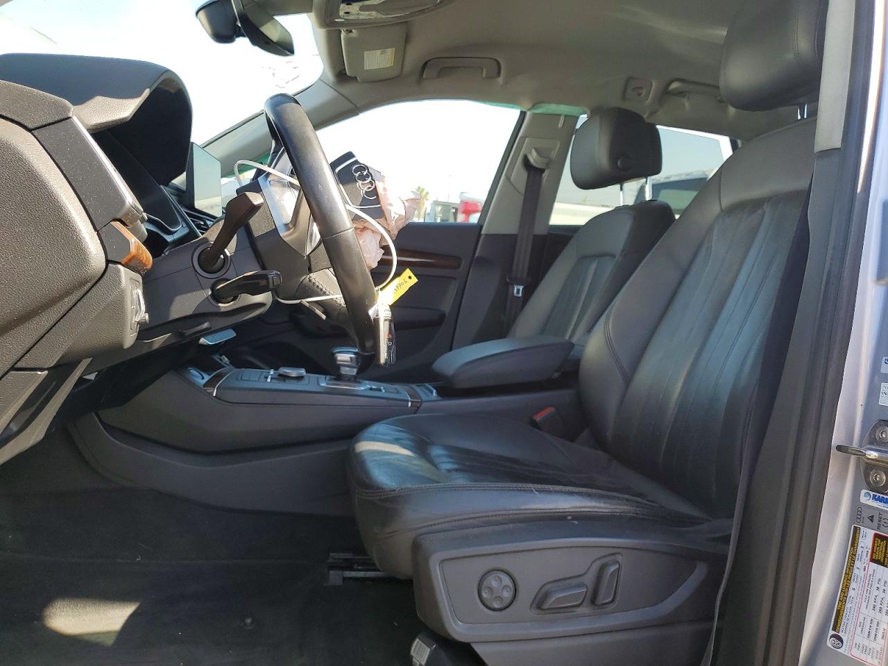 2018 AUDI Q5 quattro Premium