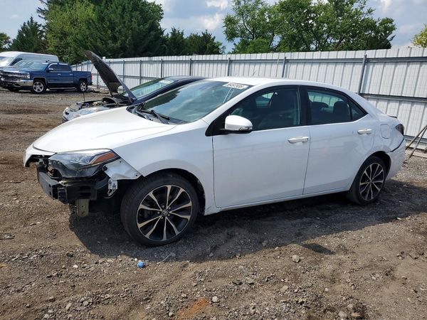2017 TOYOTA COROLLA