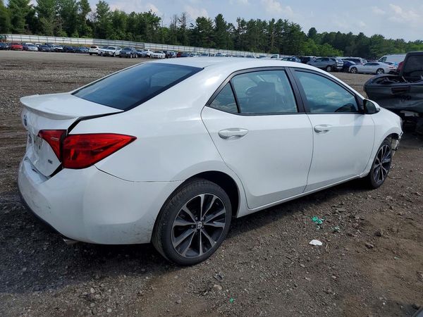 2017 TOYOTA COROLLA