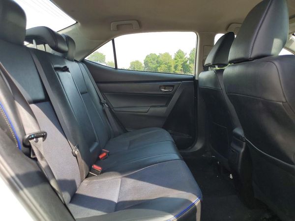 2017 TOYOTA COROLLA