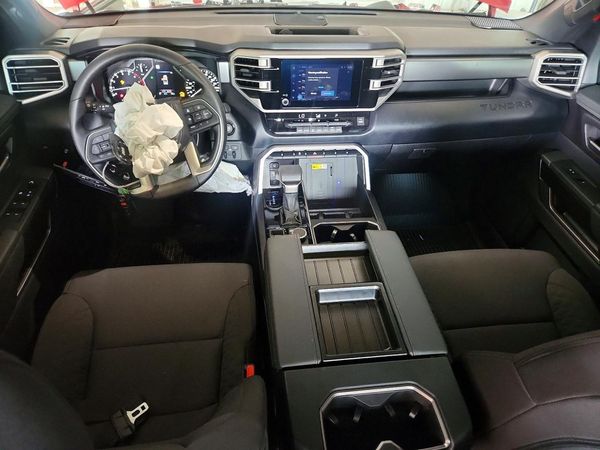 2026 TOYOTA TUNDRA