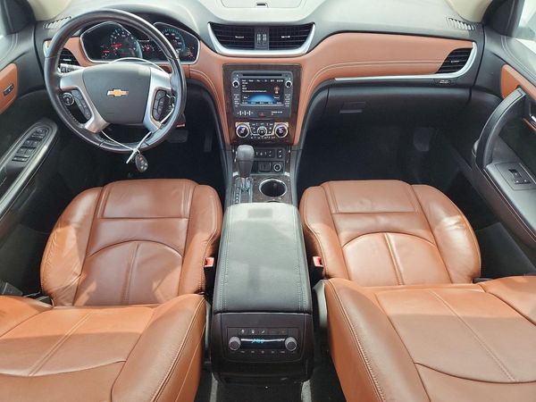2017 CHEVROLET TRAVERSE 2LT