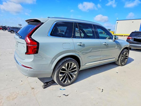 2025 VOLVO XC90