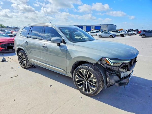 2025 VOLVO XC90