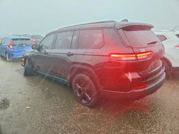2021 JEEP GRAND CHEROKEE L LAREDO 4X4