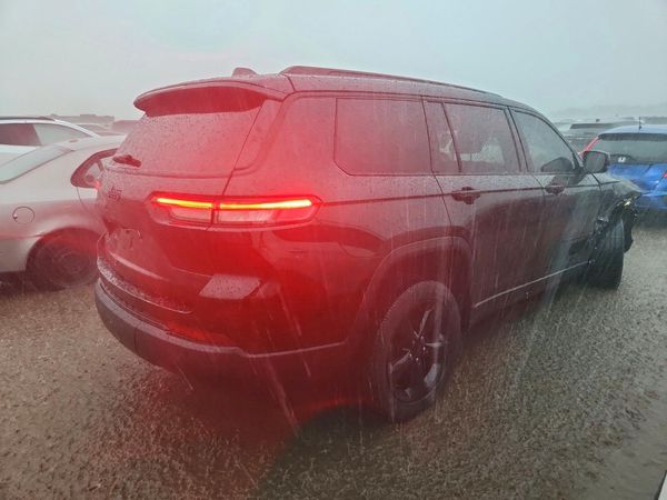 2021 JEEP GRAND CHEROKEE L LAREDO 4X4