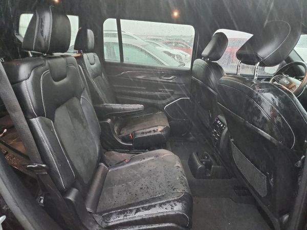 2021 JEEP GRAND CHEROKEE L LAREDO 4X4