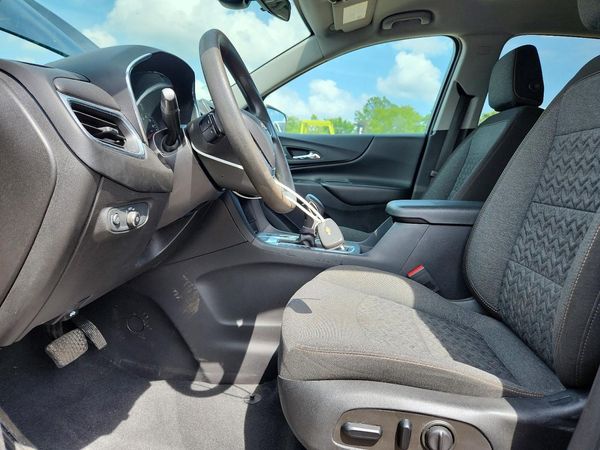 2022 CHEVROLET EQUINOX LT (1LT)