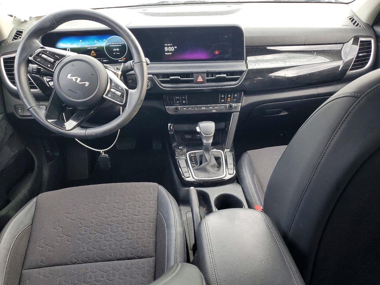 2024 KIA SELTOS S, X-Line