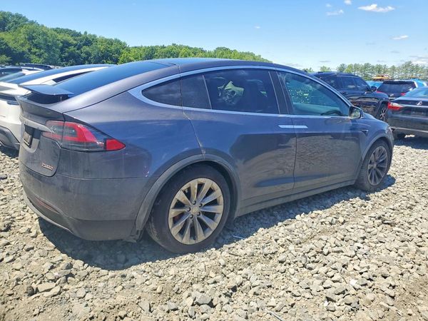 2018 TESLA MODEL X