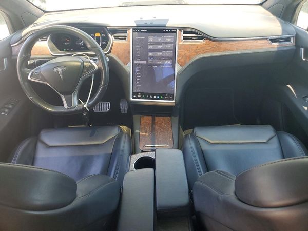 2018 TESLA MODEL X