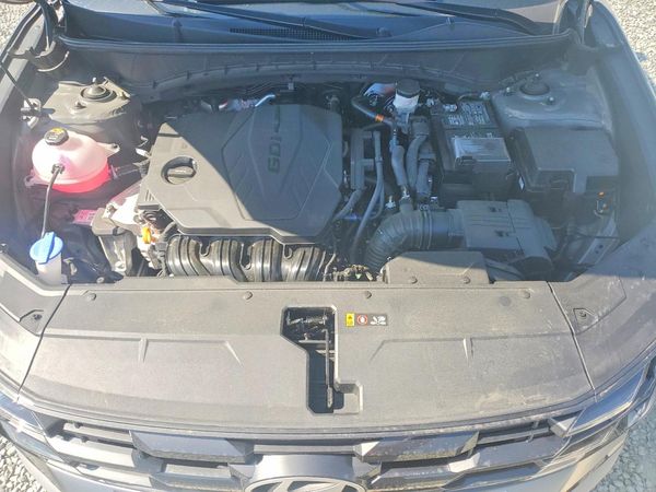 2026 HYUNDAI TUCSON SEL, SEL Plus — Engine bay