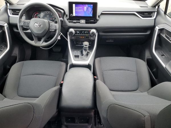 2024 TOYOTA RAV4