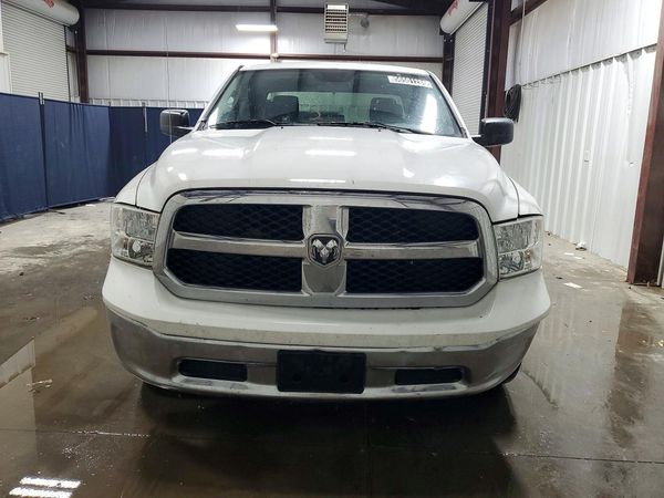 2013 RAM 1500 SLT