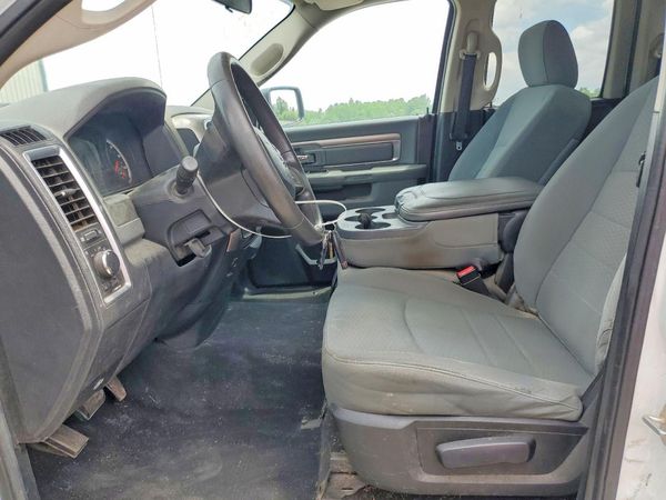 2013 RAM 1500 SLT