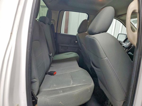 2013 RAM 1500 SLT