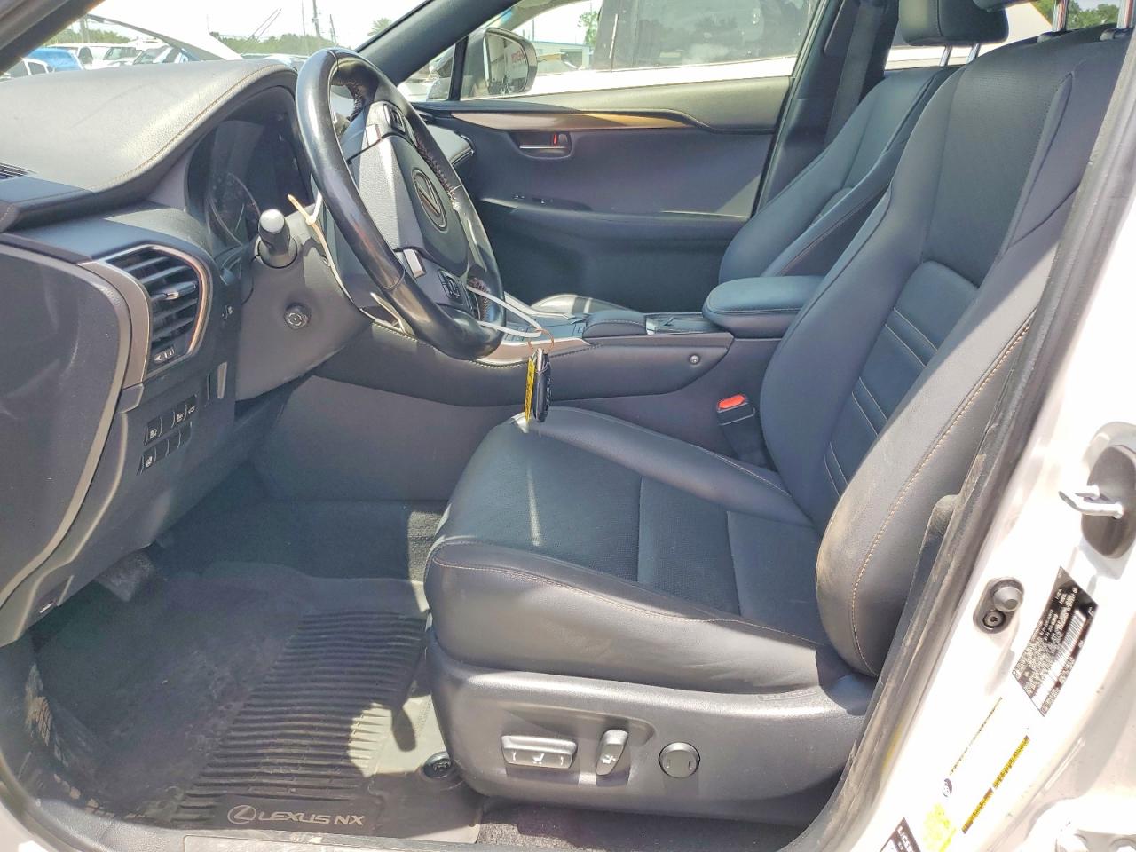 2020 LEXUS NX 300 Premium