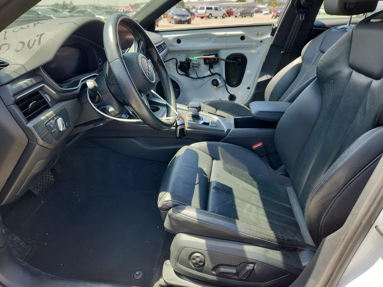 2019 AUDI A4 quattro Premium Plus
