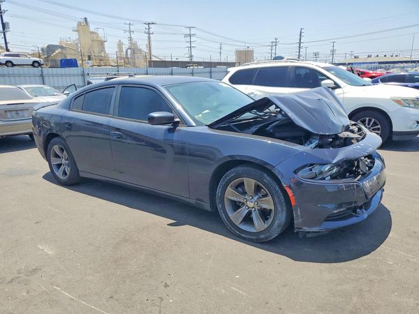 2016 DODGE CHARGER SXT
