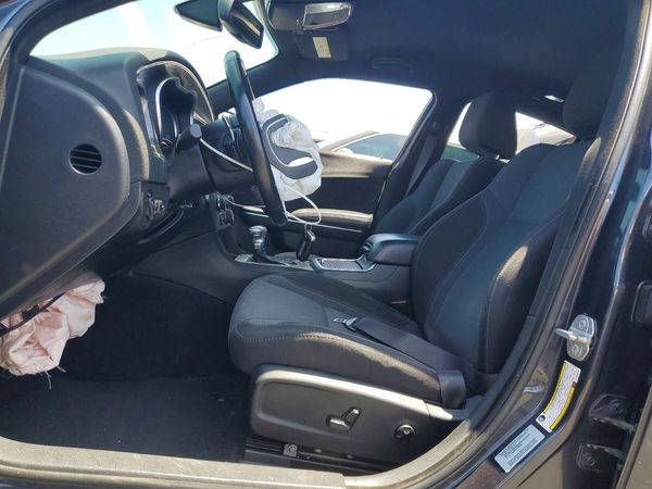 2016 DODGE CHARGER SXT