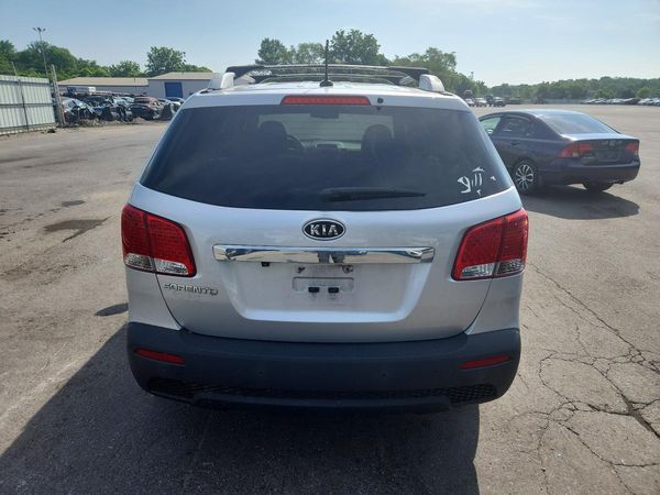 2013 KIA SORENTO