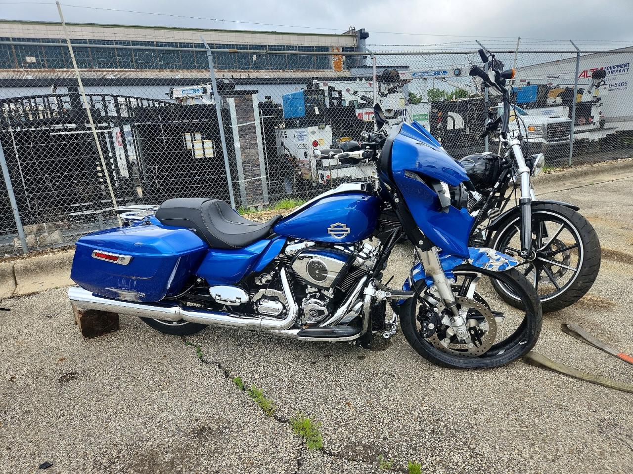 2024 HARLEY-DAVIDSON FL