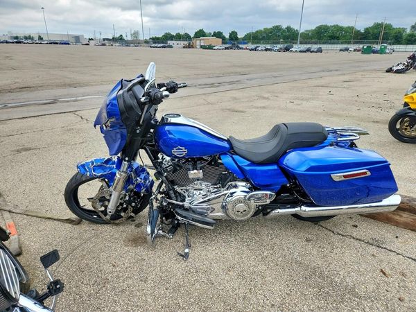 2024 HARLEY-DAVIDSON FL