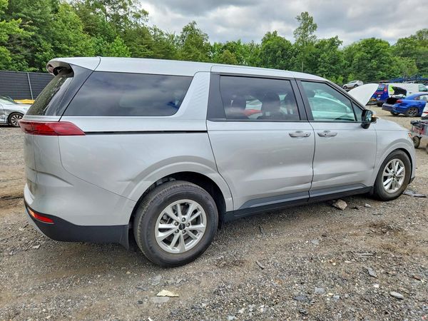 2023 KIA CARNIVAL LX, LX Seat Package