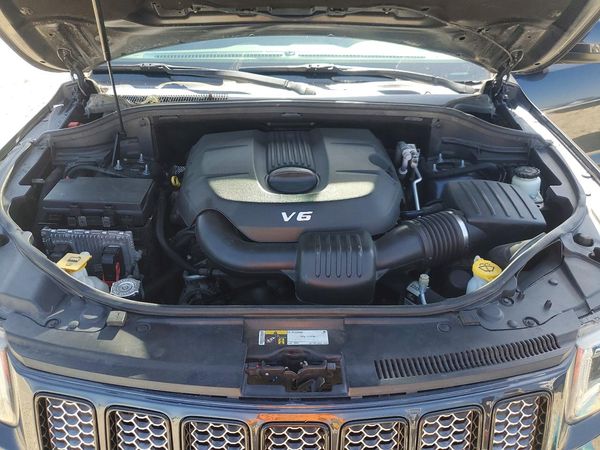 2015 JEEP GRAND CHEROKEE LAREDO 4X2