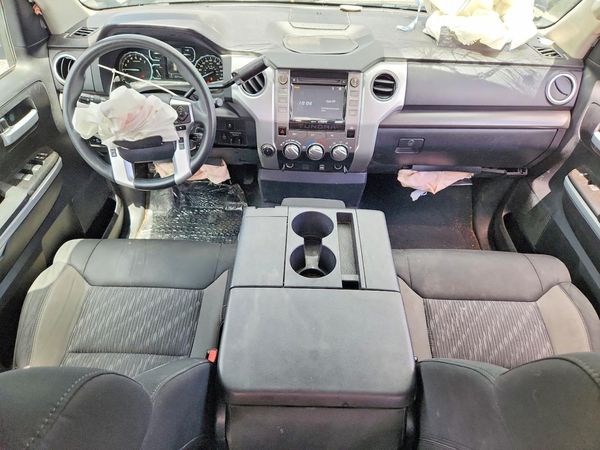 2018 TOYOTA TUNDRA SR/SR5